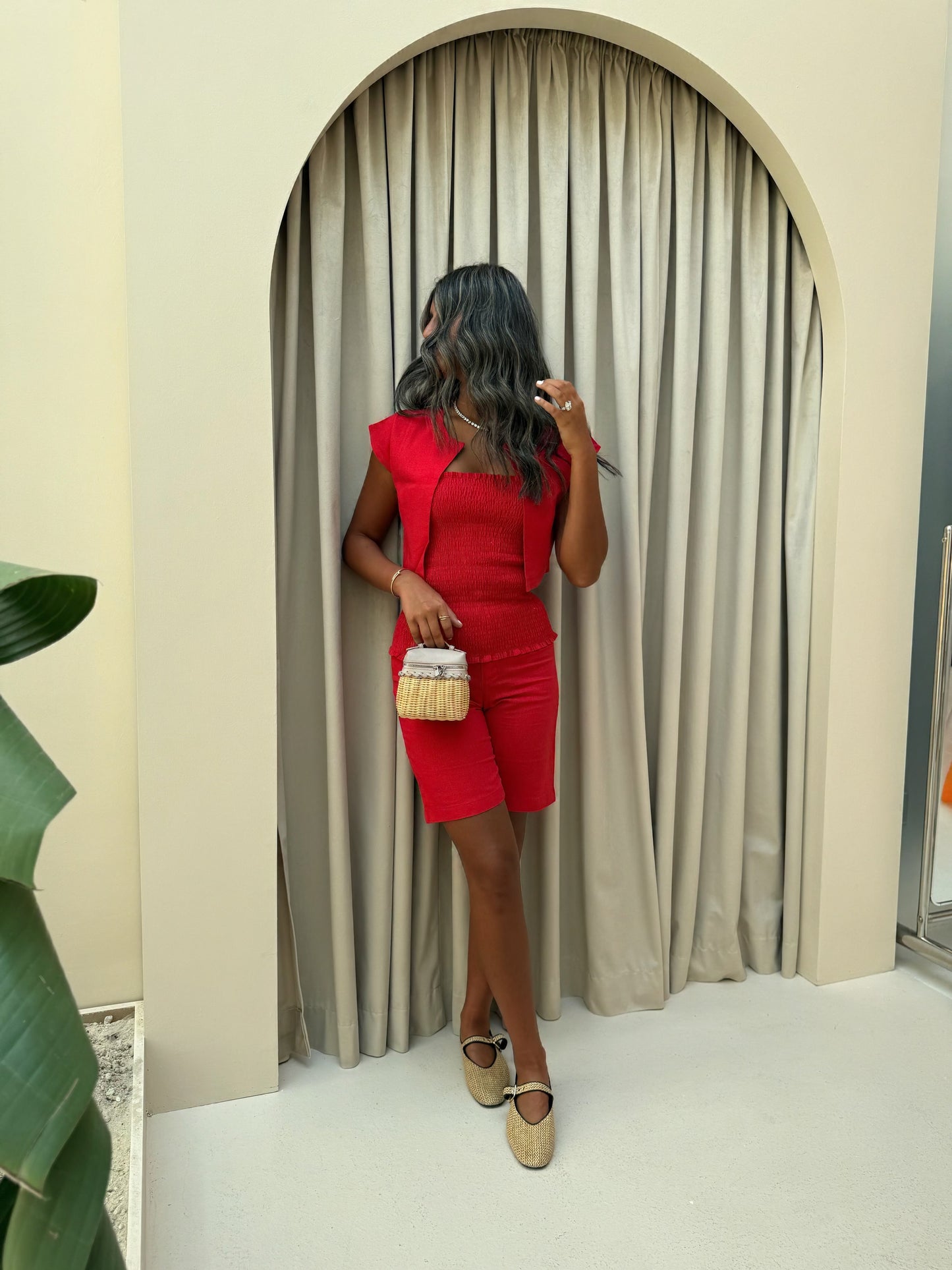Sola Set In Red