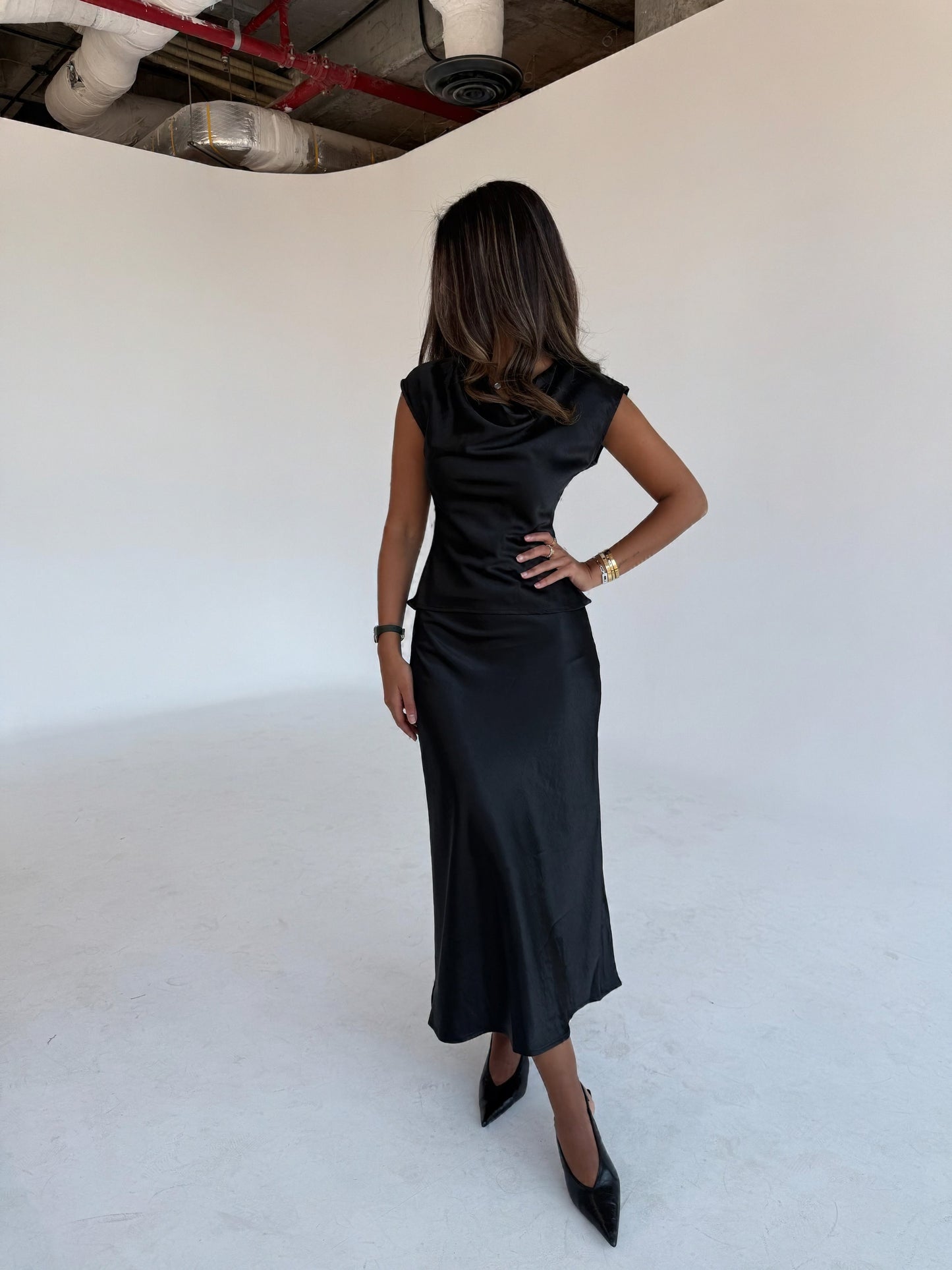 Silk Set In Black