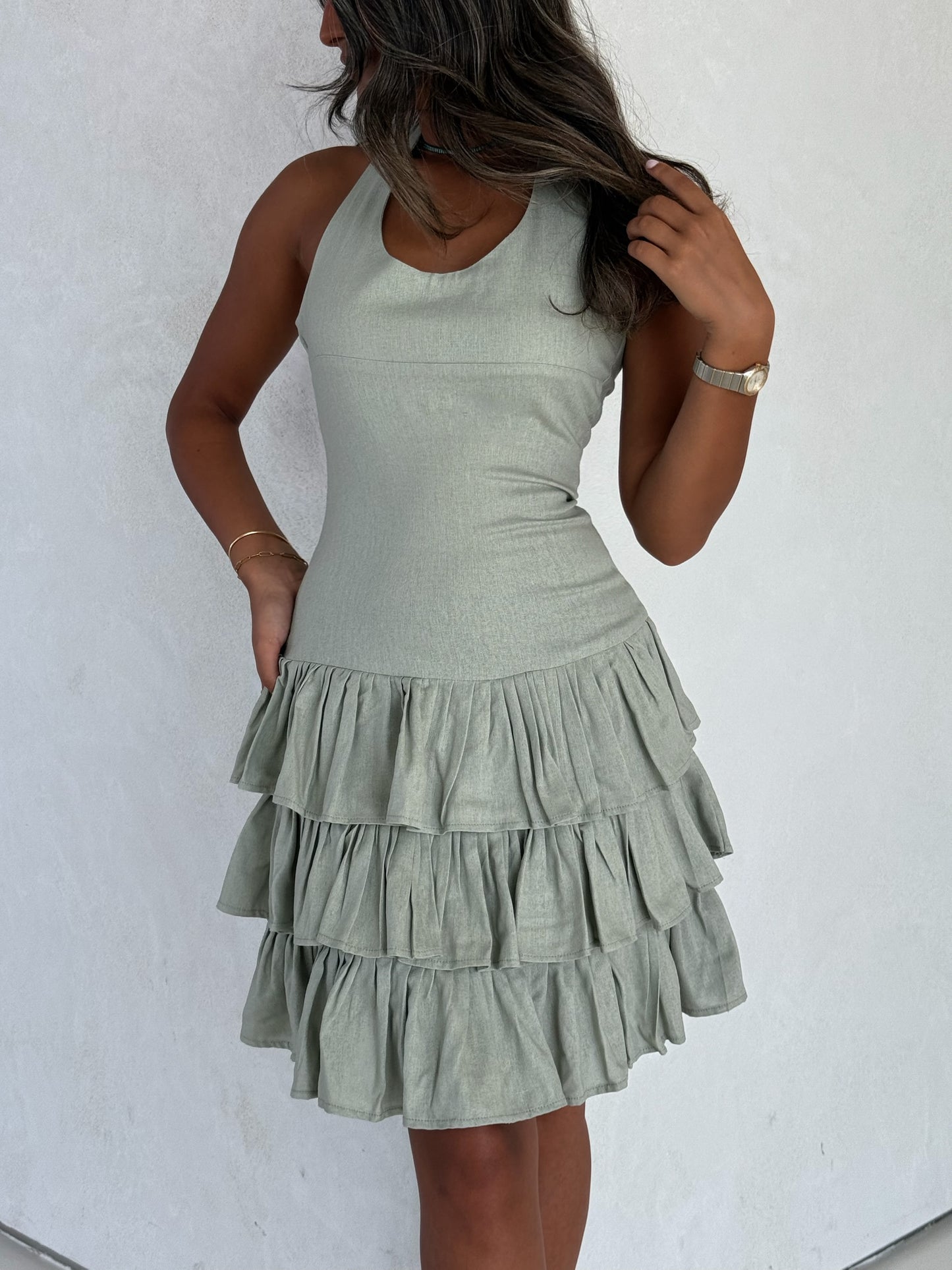 Raffles dress in mint